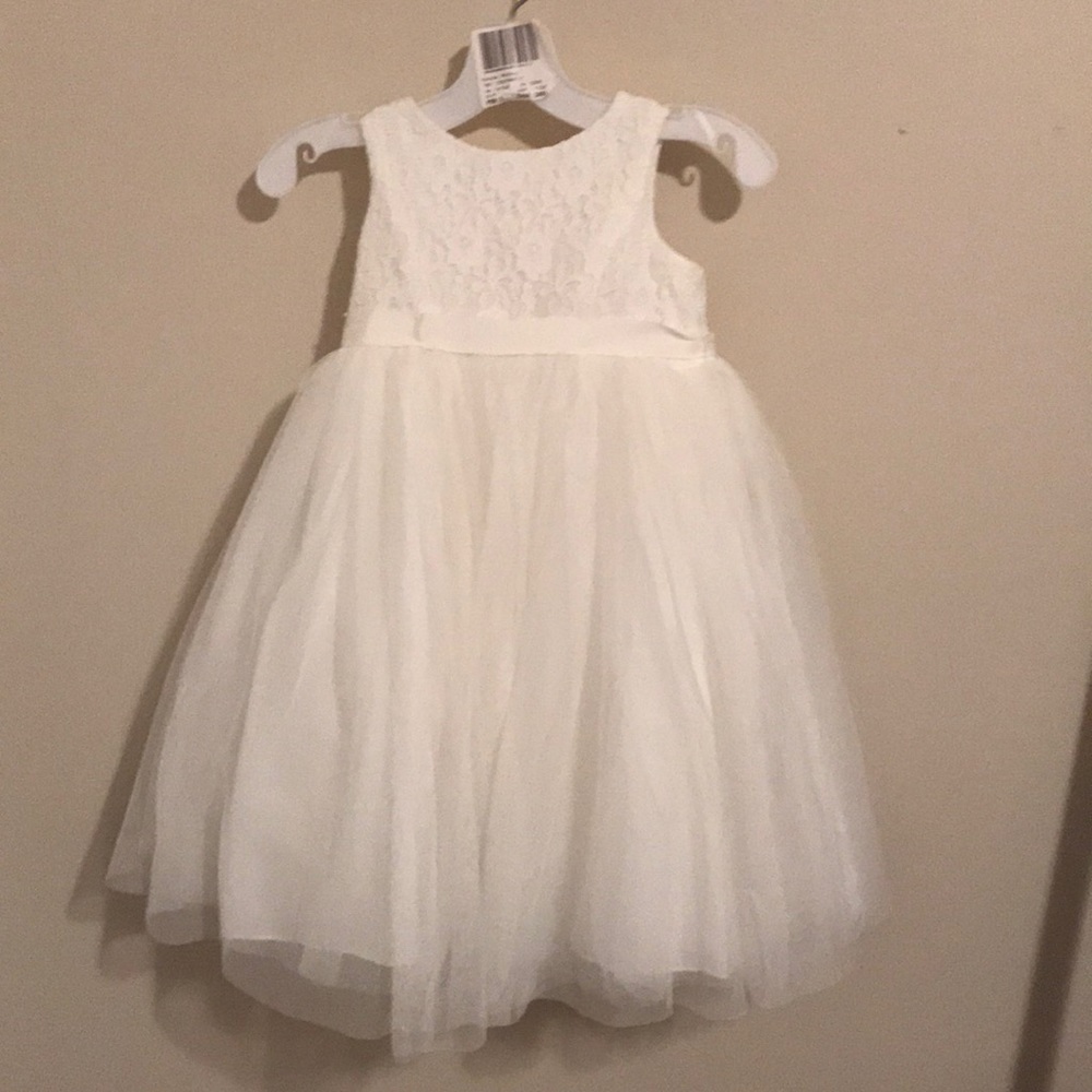2T Flower Girl Dress David’s Bridal Ivory